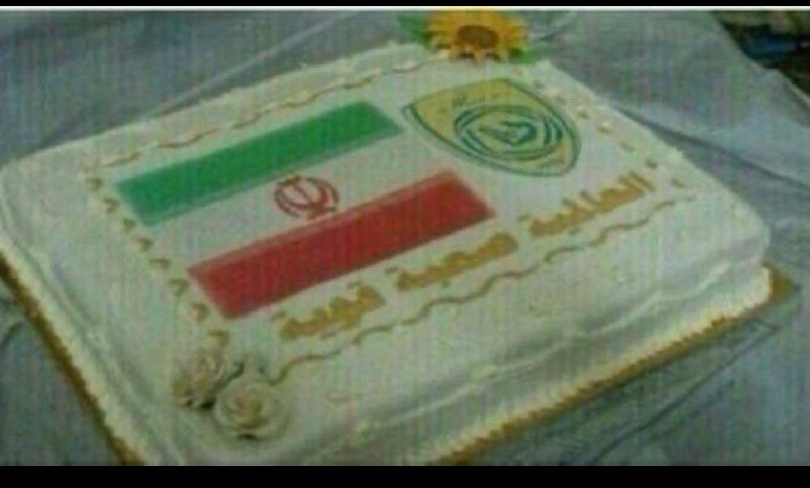 Meshal22384's tweet photo. @N1955n9 @FahadKigo لا شجع سدني وذوب اهان الايراني 

جماهير خضير يحسبون العالم مثلهم 😂 https://t.co/knaYyZ42R6