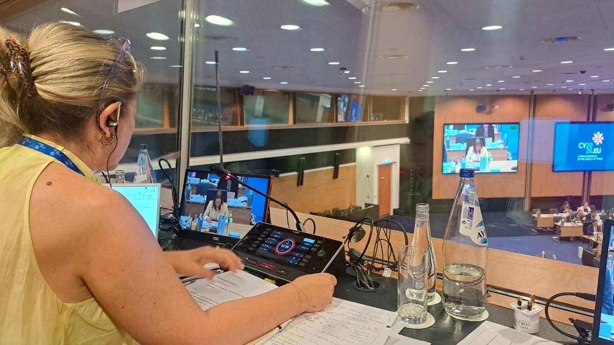 EUInterpreters's tweet photo. At the informal meeting, EU Culture ministers discussed cultural rights protection in the digital age, combating illicit trafficking of cultural goods, and armed conflict challenges. Our interpreters made sure all voices were heard. #PhotoFromTheBooth #Interpreting4EU @cy2026eu https://t.co/VN7Ku0NCa0