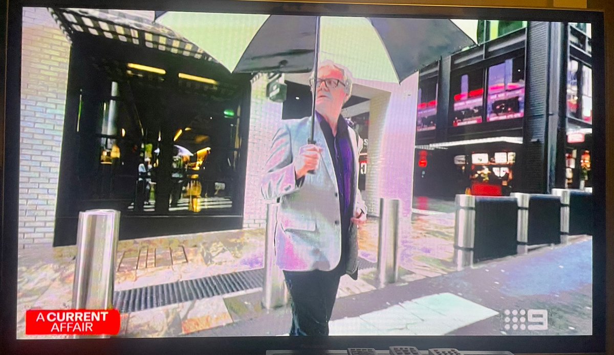Maynardcomau's tweet photo. Richard Saunders took his Skeptical umbrella onto ACA tonight as a psychic claims to solve crime by talking to dead people. https://t.co/SRpZjLLWU7
