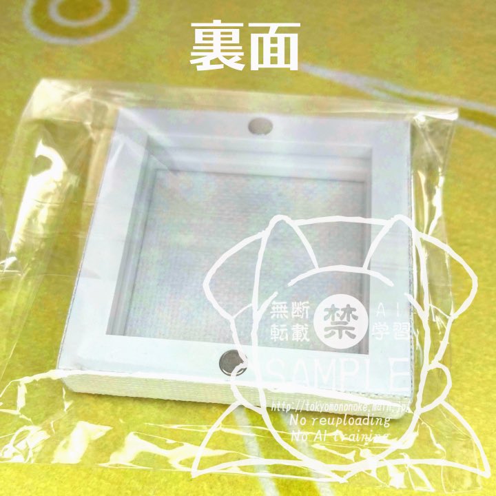 tmnk_illust's tweet photo. コミティア156で販売するキャンバスマグネットです。5センチ四方で大変かわいい。全13種類、イベント売りのみの予定。冷蔵庫とかにどうぞ。
#COMITIA156 https://t.co/tLbwaFKbPe
