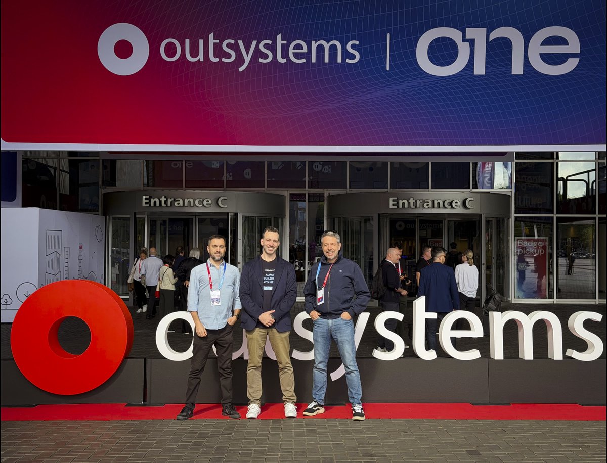 _ITUp_'s tweet photo. 𝗗𝗮𝘆 𝟮 at #ONEOutSystems !🤖 

Our team is live at RAI Amsterdam exploring the future of Agentic AI. Don't miss 𝗼𝘂𝗿 𝗵𝗮𝗻𝗱𝘀-𝗼𝗻 𝗟𝗮𝗯 at 01:00 pm with 𝗝𝗼𝗿𝗴𝗲 𝗠𝗮𝗿𝘁𝗶𝗻𝘀 and 𝗥𝘂𝗶 𝗙𝗲́𝗹𝗶𝘅! See you there!💡

#ONEOutSystems #ITUp #OSQuay  #OutSystems https://t.co/UKS8YJK7np
