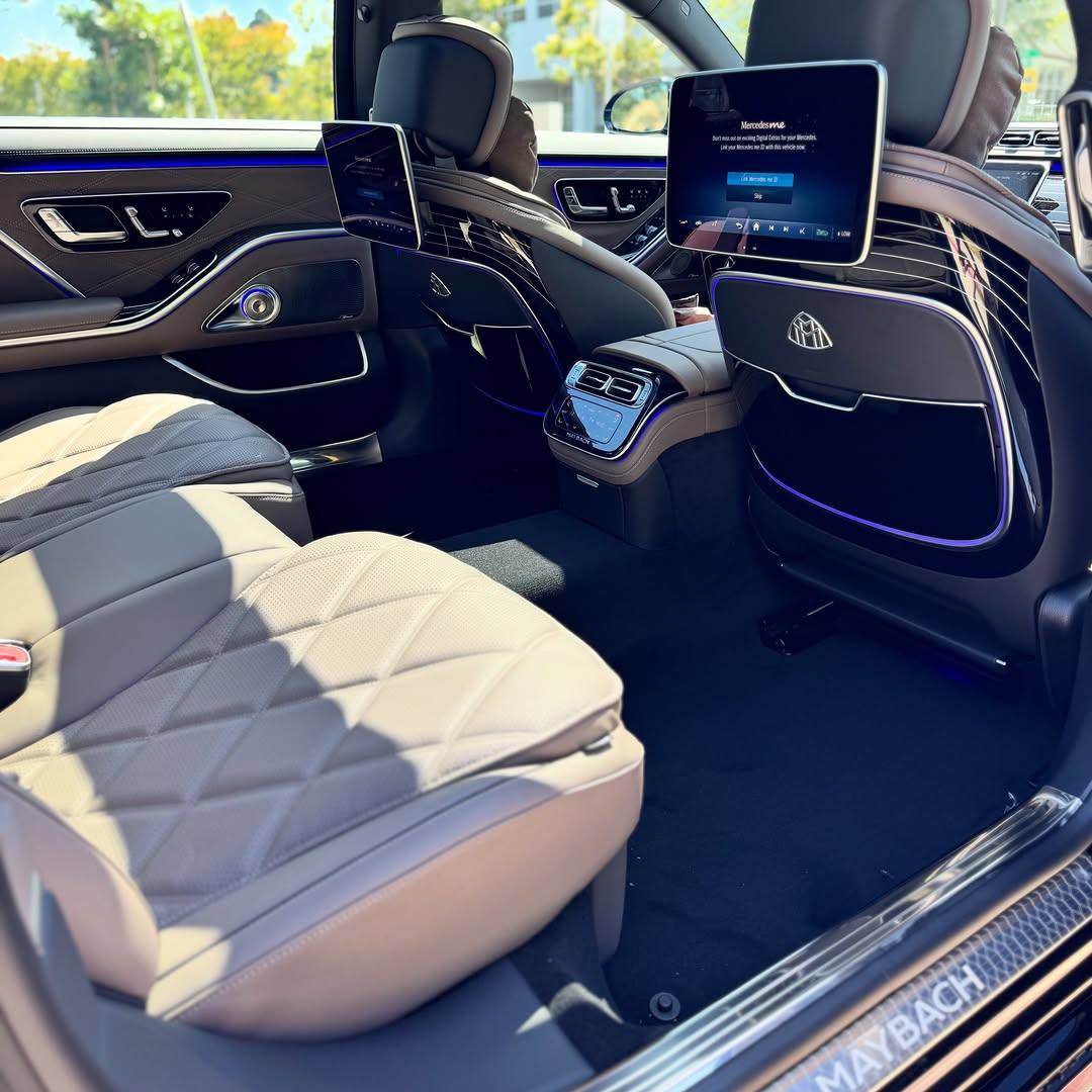 SaniAminuMuham4's tweet photo. Maybach S580.
Comfort and luxury.❤️ https://t.co/hOcIsIm88B
