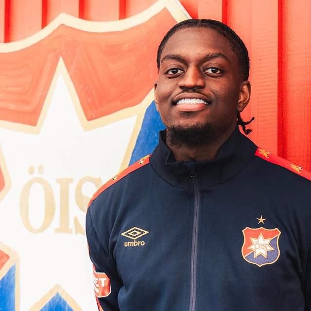 FefeBalazs's tweet photo. 📺🧐Young player to watch:Michael Parker(21).He plays as a CB for Swedish side Örgryte.1,93 m tall,left-footed defender with excellent physicality.He possesses outstanding anticipation skills, comfortable with the ball and frequently drives forward from defence. https://t.co/vNTqVrkjaW