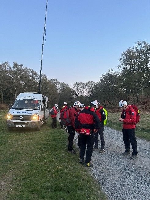 WorcsPrepared's tweet photo. Happy #VolunteersWeek to Severn Area Rescue Association (SARA), a search and rescue body which support us. 200 SARA volunteers provide Inshore Lifeboats and Search and Rescue operations on land and water.

If you want to join them, please complete the form https://t.co/2QRKP70xAO https://t.co/UFNx1Yk2oX