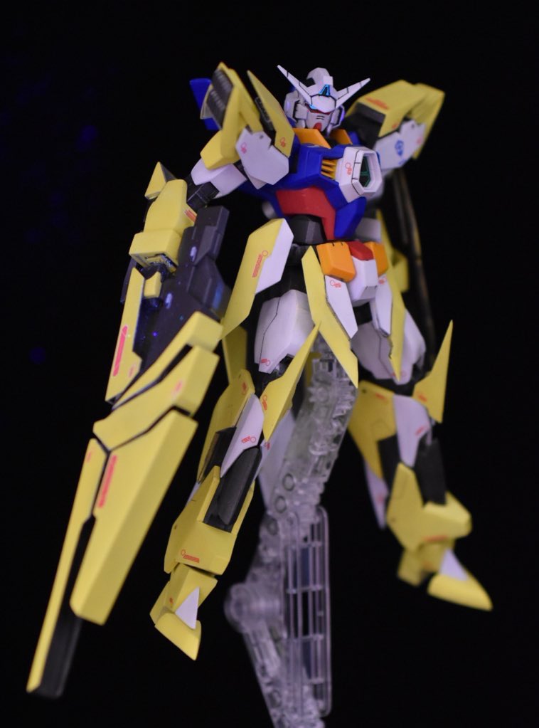 Gavan_AGE1's tweet photo. こんばんは！

AGE-1大好きギャバンです！

息子はアセムじゃないよ！ https://t.co/m5ufmrMlQL
