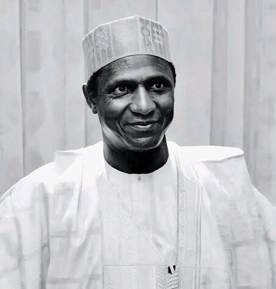 ishaqsamaila5's tweet photo. Every Nigerian President since Olusegun Obasanjo has faced serious security challenges.

Obasanjo dealt with Niger Delta militancy, ethno-religious conflicts, and the early emergence of Boko Haram.

Yar’Adua faced continued militancy in the Niger Delta and the rise of Boko Haram.

Jonathan battled a full-scale Boko Haram insurgency that threatened large parts of the country.

Buhari confronted terrorism, banditry, mass kidnappings, and separatist agitations across various regions.

President Bola Ahmed Tinubu inherited many of these long-standing security challenges. Whether one supports him or not, it is important to acknowledge that Nigeria's security issues did not begin in 2023.

The real question is not who inherited the problem, but who is taking meaningful steps to address it.

I support Asiwaju because, rather than dwelling on what he inherited, he is focused on taking action. Leadership is not about assigning blame; it is about finding solutions and delivering results. 🇳🇬🚶🏿‍♂️