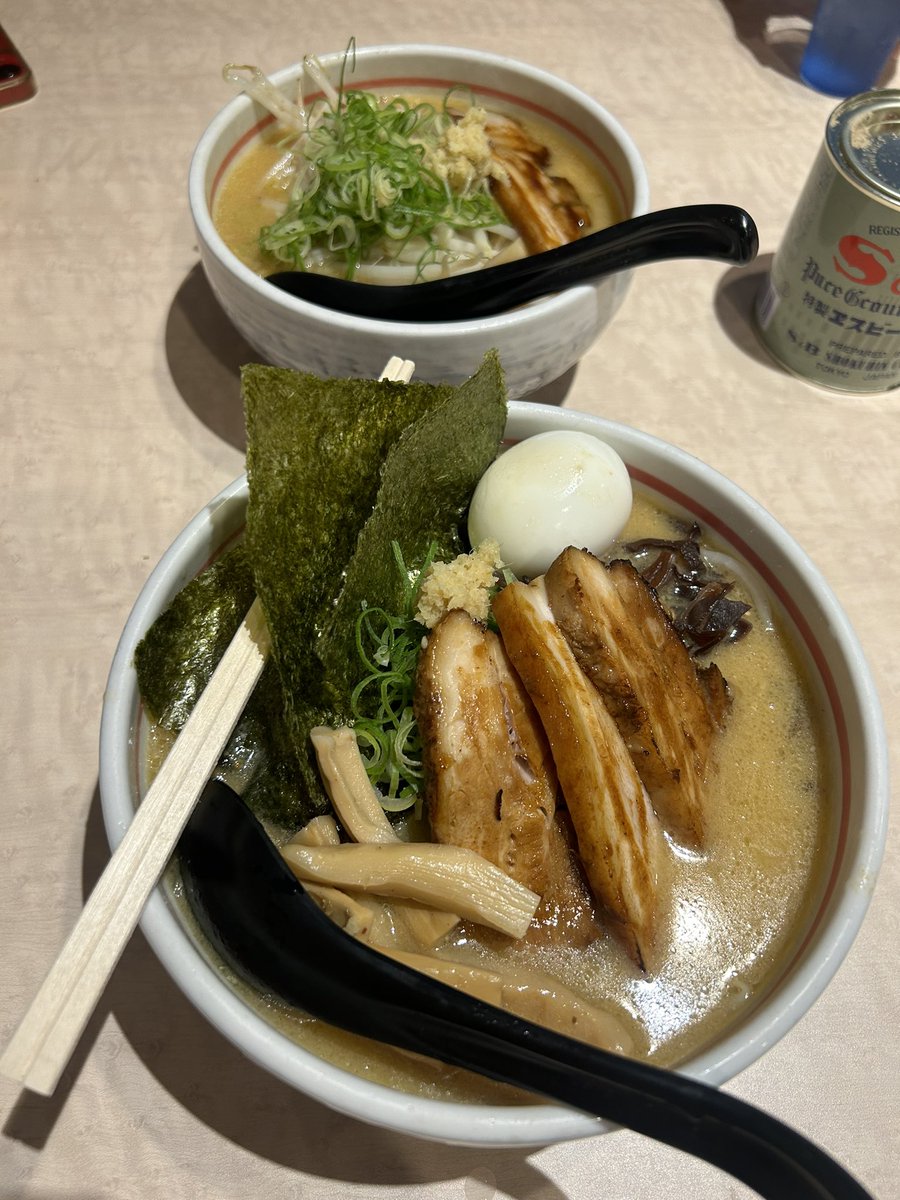 ch_u4p's tweet photo. 久しぶりに三島に住んでるふーみんさんのうちに行ったらめちゃくちゃ美味しい味噌ラーメン屋さんに連れてってくれましたー！良い経験でしたありがとう😊@nonoparakeet https://t.co/HG3lFaZER9