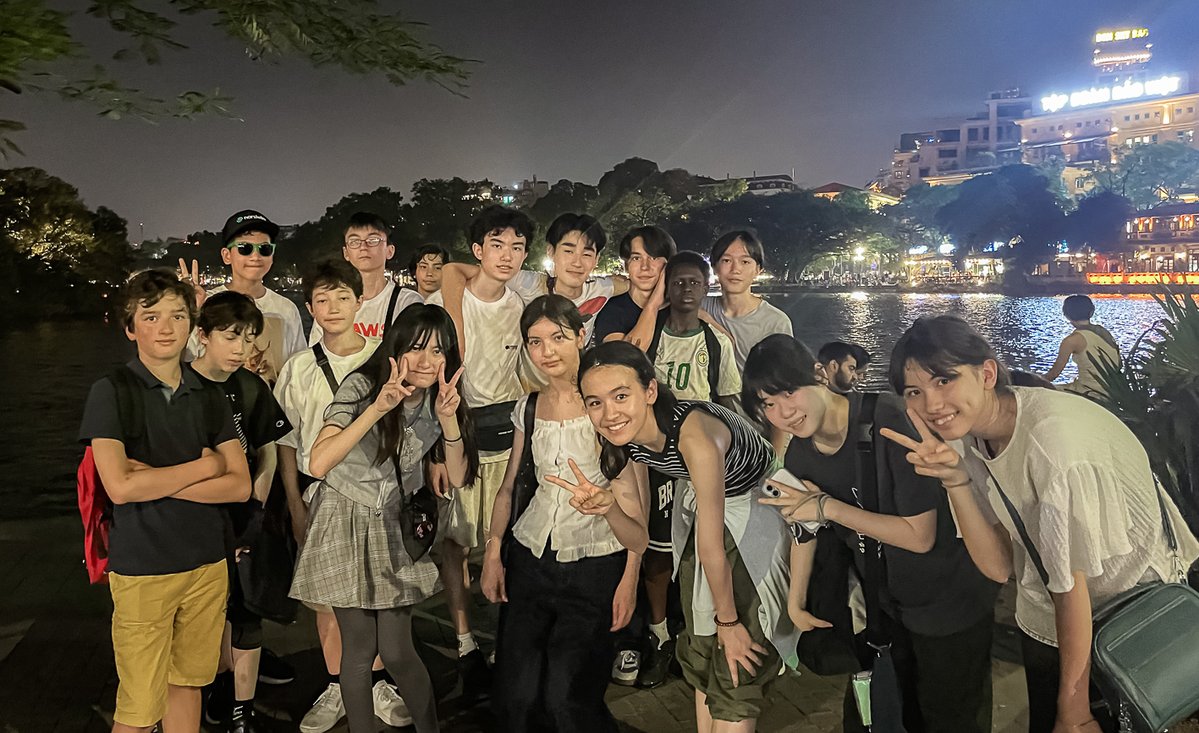lfitokyo's tweet photo. #LFITOKYO - PROZAP THÉÂTRE 2026 🎭🌏 

Nos élèves de 4ème anglais LV1/LV2 et allemand LV2 ont vécu à Hanoï une belle aventure AEFE : langues, scène, création. 

@aefeinfo @AEFEAP @ambafrancejp @fltfapee 

#PROZAP #AEFE ✨ https://t.co/rCzt3u4eAY