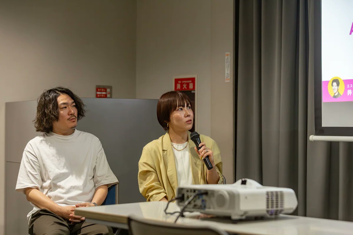 HiroCreGuild's tweet photo. AIを使っているのに、成果が出ない。
それはAIに「情報」を渡せていないからかも。

ひろクリギルド #52 イベントレポートを公開しました。「Webサイト改善の指南書」著者・井水大輔さんが語ったAI×Web改善の実践ノウハウ、ぎっしりです👀

https://t.co/eed7Bz6ME4