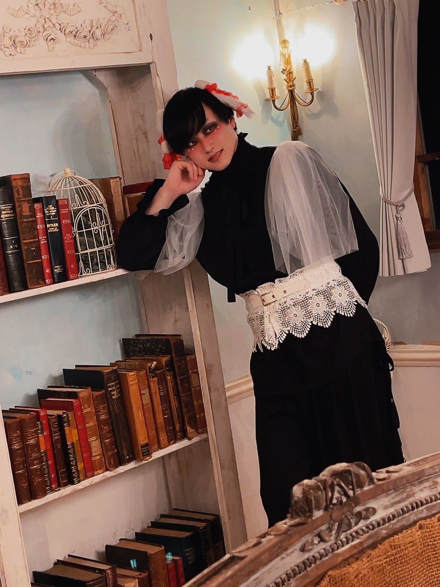 hinatter0224's tweet photo. #ぴぴすと残響
ほんでもってビジュアルも解禁しとります！

元気っ子うさぎの「レイ」！
これまたはじめましてな衣装系統とメイク！🕺💃

ペアの役名が日向(ひなた)なのも縁感じちゃうねぇ🦐 https://t.co/69mAuFObXF