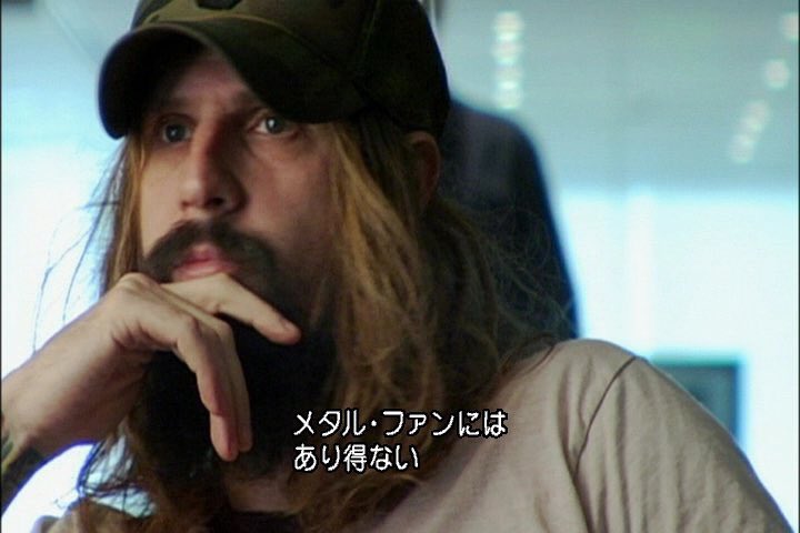 OnjyOsbourne's tweet photo. ちょっと尖った発言🙋‍♂️

J-POPの売れてるアーティストが「実は昔はメタラーだった」みたいな話、よく聞くけど正直興味がない。

昔メタルだったかどうかなんて関係ない。
「STAY METAL」という言葉が世界中で使われているように、大事なのは“今もメタルし続けているかどうか"だと俺は思う🤘 https://t.co/RoFBzRfUu8