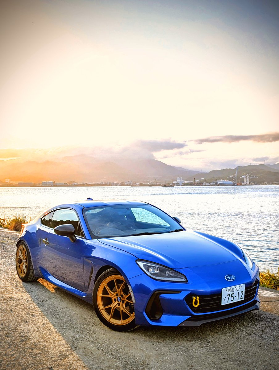 gr86brz2001's tweet photo. #これみたらハンドル切って斜めに撮った画像を貼れ https://t.co/dFdJeDGPJ9