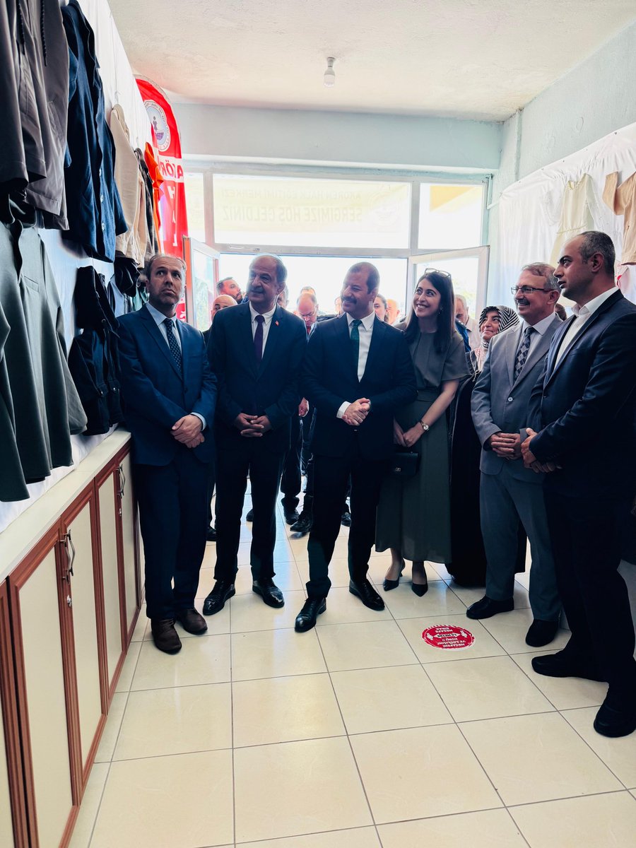 Akorenmem's tweet photo. 📌Halk Eğitimi Merkezi Yıl Sonu Sergi Açılışı Gerçekleştirildi. 
 Açılışa; Kaymakamımız Sn. İsa BERTAN, eşi hanımefendi Sn. Aylin DOĞAN BERTAN, Belediye Başkanımız Sn. İsmail ARSLAN, İlçe Millî Eğitim Müdürümüz Sn. Hakan BOZDAĞ, ilçe protokolü ve Akören halkı katılım sağladı. https://t.co/O458AZG5oy