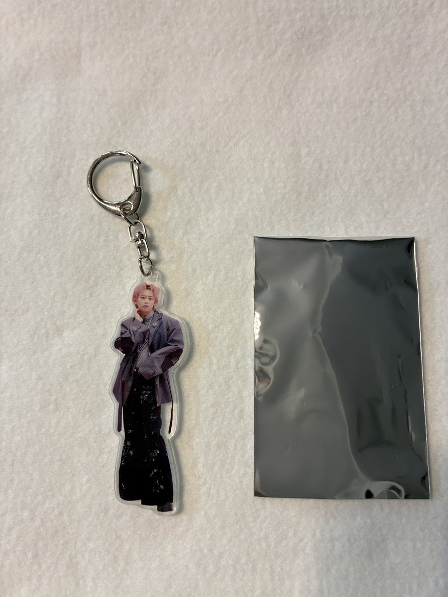 BL_888's tweet photo. 超特急 交換 REAL？ 
アクリルキーホルダー　ランダム

【譲】シューヤ

【求】タカシ

☆郵送希望です
　お気軽にお声掛けください https://t.co/VF2lDrENst