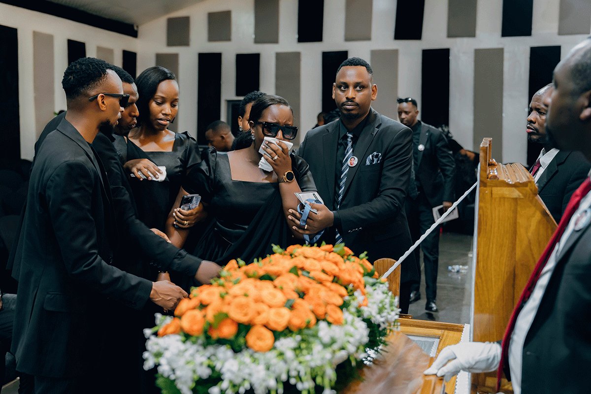 GospelTimeRw's tweet photo. Pastor Mbonigaba’s wife laid to rest, remembered for exemplary Christian life

Thousands of members of the faithful community, family members and friends, on Tuesday, June 2, paid their last respects to Angelique Nyabeyi, wife of Pastor Dieudonne Mbonigaba, Associate pastor at Remera church of the #Nazarene and President of Nazarene Youth International in Rwanda.

The heartbreaking news of his wife’s passing was announced in the early hours of Tuesday, May 26, after doctors at Kanombe Hospital confirmed her death.

According to Pastor Mbonigaba, #Nyabeyi had not shown any sign of illness, making the news even more devastating to family and friends. He explained that on the night of her passing, at around midnight, he noticed something unusual and immediately checked on her to see whether she was well. However, she could not respond.

He quickly called for help from family members and neighbours. And although they rushed her to the hospital for urgent medical attention, doctors could not save her because she was no longer breathing upon arrival.....

Read more:  https://t.co/J3Rr0CO17x
