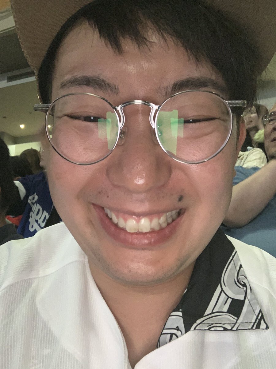 dynamite037's tweet photo. 細川成也選手
ホームランでたまらずこれよ！！
#dragons https://t.co/sOkmiDqTRG