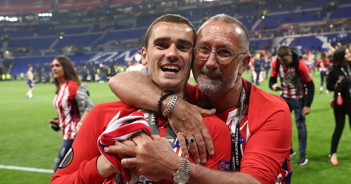 infosphfr's tweet photo. Alain Griezmann célèbre son 1er mariage comme élu 🎉🇫🇷 👉 Le père d’Antoine Griezmann a annoncé avoir officié son premier mariage en tant qu’élu à Mâcon, en Bourgogne. Conseiller délégué chargé de l’accompagnement des projets dans les quartiers, Alain Griezmann a partagé ce moment sur Instagram. Il parle d’un “moment émouvant” et d’une “belle responsabilité”. Il est aussi président du club de football Mâcon 71 depuis 2020. Pour lire l’article complet, rendez-vous ici : https://t.co/Xt5eqTPNsS