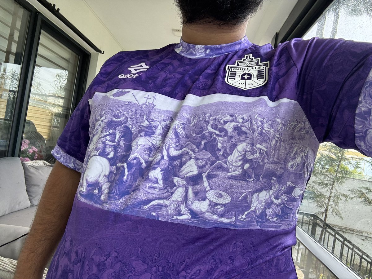 DiplomatiqueAlp's tweet photo. Have you ever tried the Boreale jersey inspired by the Battle of the Milvian Bridge, where Emperor Constantine first recognized Christianity throughout the Roman Empire?
#Boreale #Jersey #Inspired https://t.co/FOmewp63th