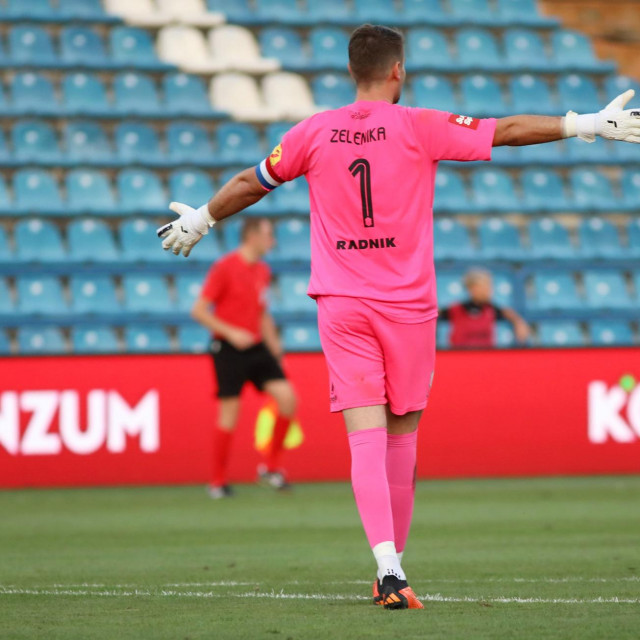 TheCroatian_'s tweet photo. Rijeka are working on two more signings from HNL after signing Jakov Puljić.

The first one, and currently the closest to joining, is Varaždin's Oliver Zelenika.

Rijeka are also interested in Lukas Kačavenda, but a deal depends on reaching an agreement with Dinamo.

[Germanijak] https://t.co/3gACwp29MN