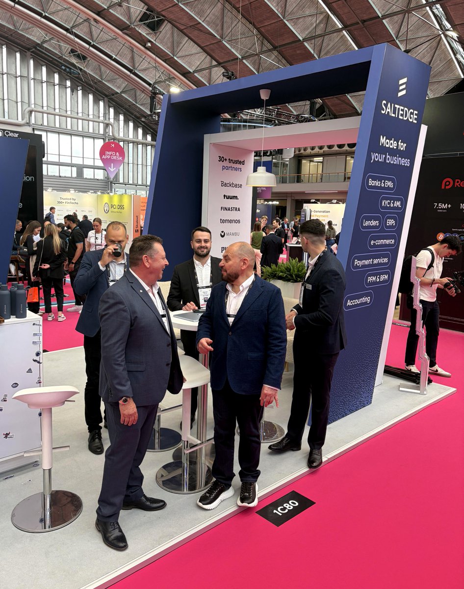 saltedge's tweet photo. Day 1 at #Money2020Europe ✅

Fueling AI with clear financial data, PSD3 &amp; FiDA compliance, and practical takes on digital payments - the conversations at the Salt Edge booth didn't disappoint.

With two days to go, find us at 📍stand 1C80. https://t.co/Ty63wd0Hea