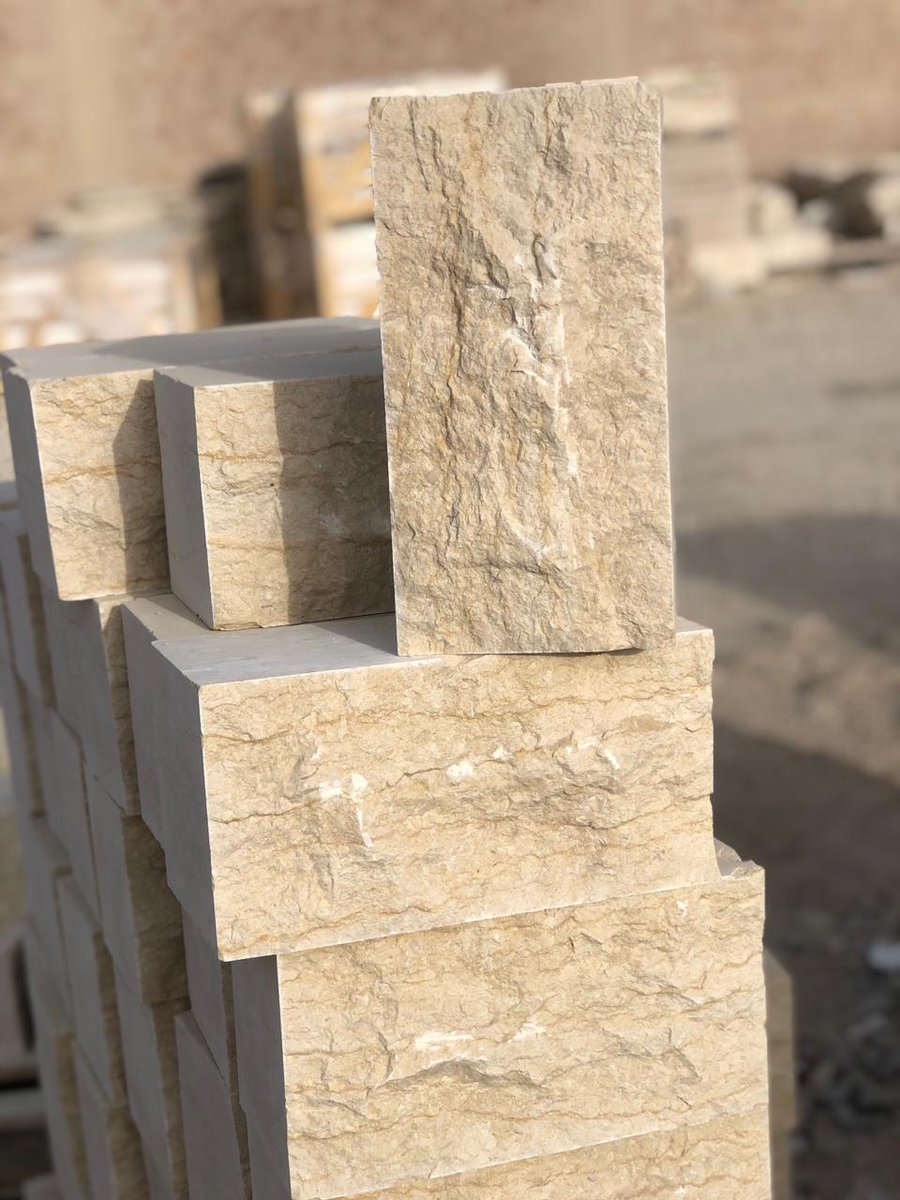 Reham2000_SL's tweet photo. Silvia Split Face Limestone

Perfect for architects, designers, and developers seeking a timeless natural stone solution that blends durability with aesthetic appeal.

Applications:
✔ Exterior Facades
✔ Villa &amp; Residential Projects
✔ Landscape &amp; Garden Walls https://t.co/yI9SLhsGlR