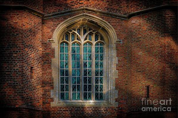 Ros_A_Turner's tweet photo. Gothic Window in a Brick Facade with Leaded Glass
#FineArtPhotography #BuyIntoArt #CreativeHomeStyling #DarkAcademia #ArchitecturalPhotography #InteriorDesignInspiration #WallArt https://t.co/p28zFn7Nke