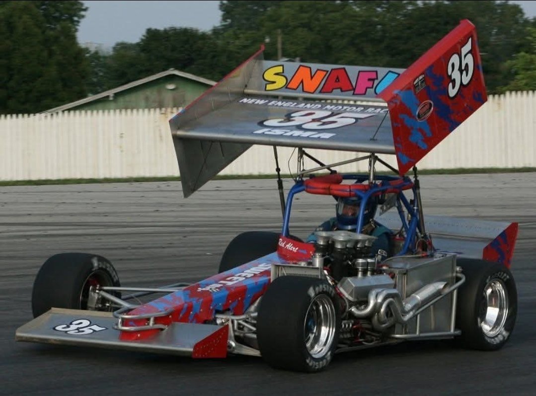AllThingsSuperm's tweet photo. 6/3/26 @AllThingsSuperm picture of the day. Jeff Holbrook #35 @ISMAsupers at @sanduskyspeedwa 

📸 @supermods2 https://t.co/x7bY8piIVz