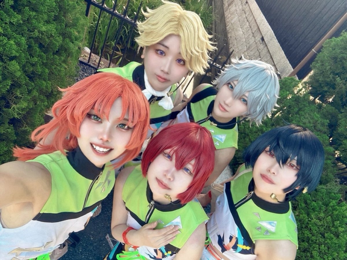 Etoile_santeam's tweet photo. #はれステDX11th に【Étoile＋】で出演させていただきました⚜️

暑い中でしたが、少し早めの夏をお届けできたでしょうか♫またどこかで…を叶えることが出来て嬉しかったです‼️

感想等ありましたら、 #えとわーるぷらす まで🌻

改めまして、はれステさん11周年おめでとうございます㊗️✨️   💜 https://t.co/JMHKIPhVQe