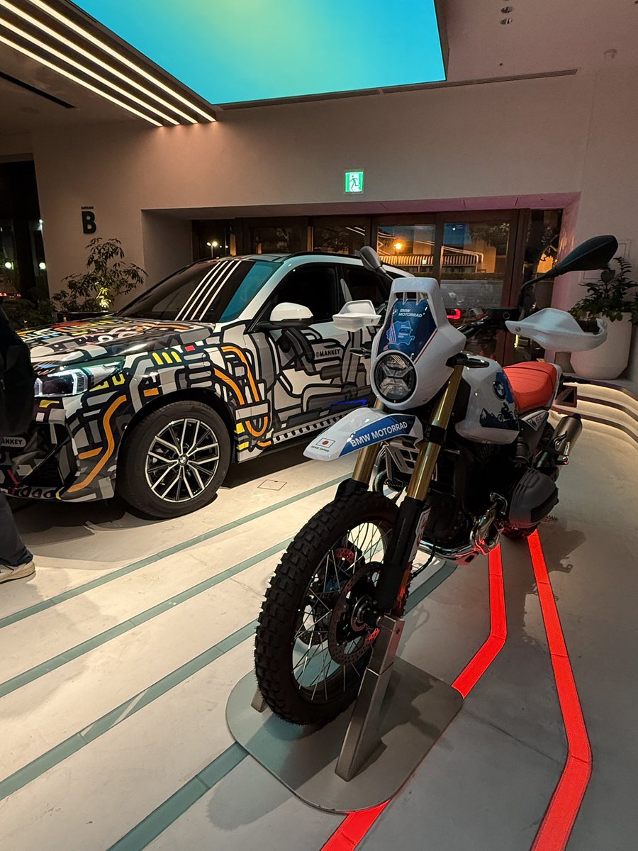 hs_freshthings's tweet photo. BMW x Mankeyさんのレセプション🥂
at 麻布台ヒルズ https://t.co/FSSKy7emT5