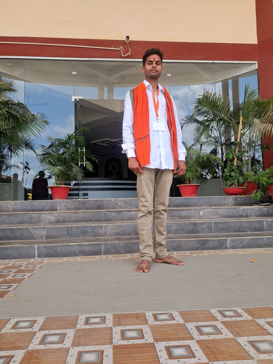 AlokShroff's tweet photo. Jay shree ram https://t.co/Z77FRBwAJE