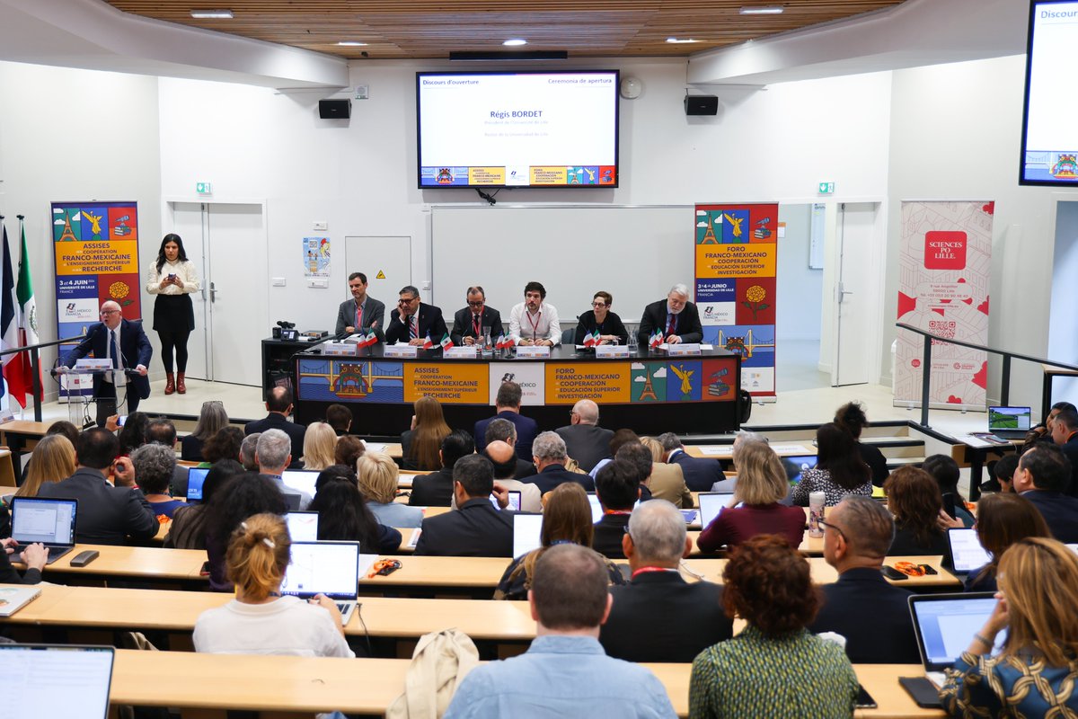 ANUIES's tweet photo. Las universidades son hoy una de las principales esperanzas para recuperar la racionalidad, fortalecer lo público y construir un mundo en común, aseguró el Dr. Luis González Placencia, Secretario General Ejecutivo de la #ANUIES, durante la ceremonia inaugural de la Conferencia sobre cooperación Franco-Mexicana en Educación Superior e Investigación 2026, que tiene lugar en Lille, Francia.  #Construirunmundoencomún