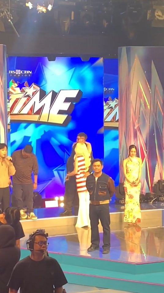 ViFeelings's tweet photo. we love today!! happy pride month!!

#ViceGanda | #ViceIon | #IonPerez https://t.co/Ca86TPcMG2