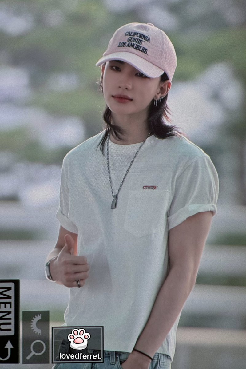 lovedferret's tweet photo. 260603

#HYUNJINforGUESSJEANS
#HYUNJINxGUESS

#현진 #황현진 #Hyunjin 
#Straykids #스트레이키즈 https://t.co/wHoz7VaOA3