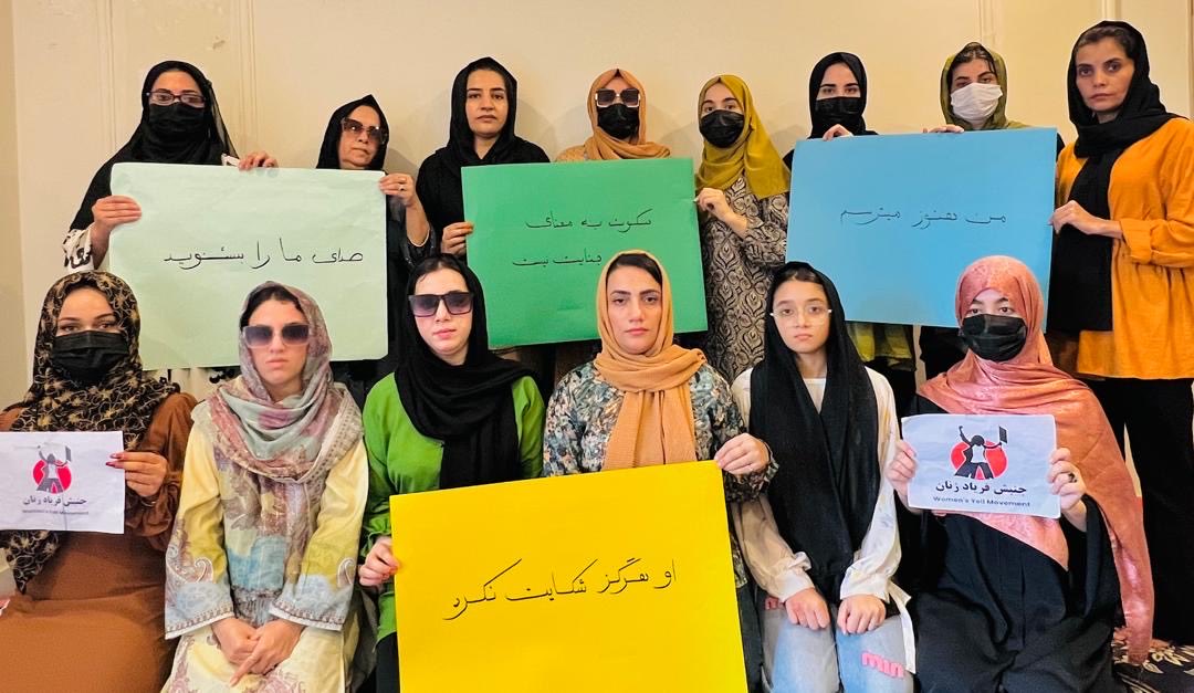 MursalT786's tweet photo. بیانیه جنبش فریاد زنان

دیوار سکوت را می‌شکنیم

امروز ما در کنار هم ایستاده‌ایم نه فقط برای اعتراض بلکه برای شکستن سکوتی که سال‌ها بر زنان افغانستان تحمیل شده است.

در پس هر گزارش منتشرشده از سوی سازمان ملل متحد و نهادهای حقوق بشری، زندگی یک زن نهفته است زنی که شاید هرگز نتواند… https://t.co/dTQcydWktN
