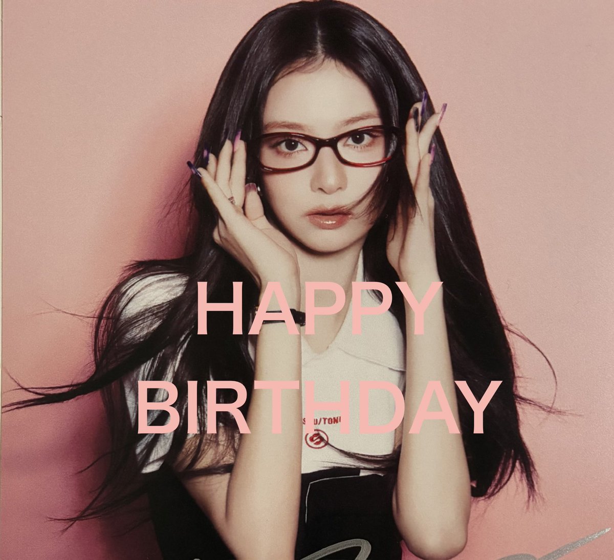 sURMEJxliCPVsDv's tweet photo. 🍀HAPPY NAGYUN DAY🍀
🎉 우리 나경 . 생일 축하해용.
멋진 한해가 되길 바래요~.🎂

自分にとってK-POPの入口はfromis_9であり、推しはナギョンのみです
これかも応援していますので、1年健やかにお過ごしくださいね
カムバック楽しみにしています
#fromis_9 #flover https://t.co/UiAucfBpkm