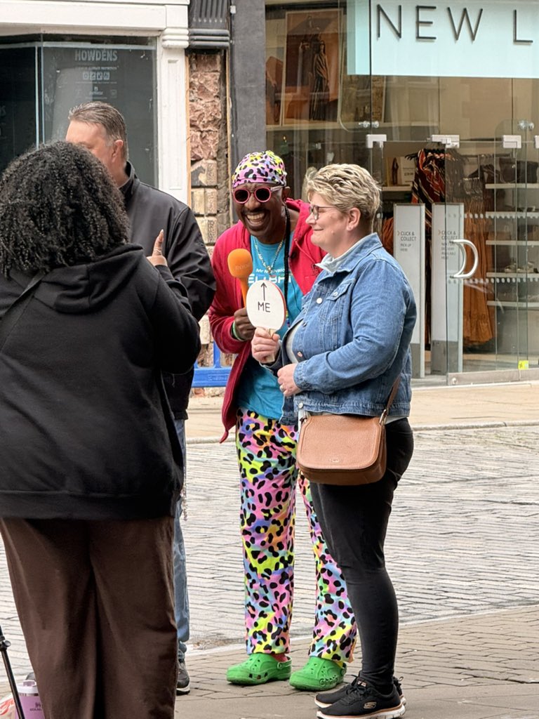 im_mizz_moxie's tweet photo. @ShitChester 
Mr motivator in Chester https://t.co/WTVaCzkmCP