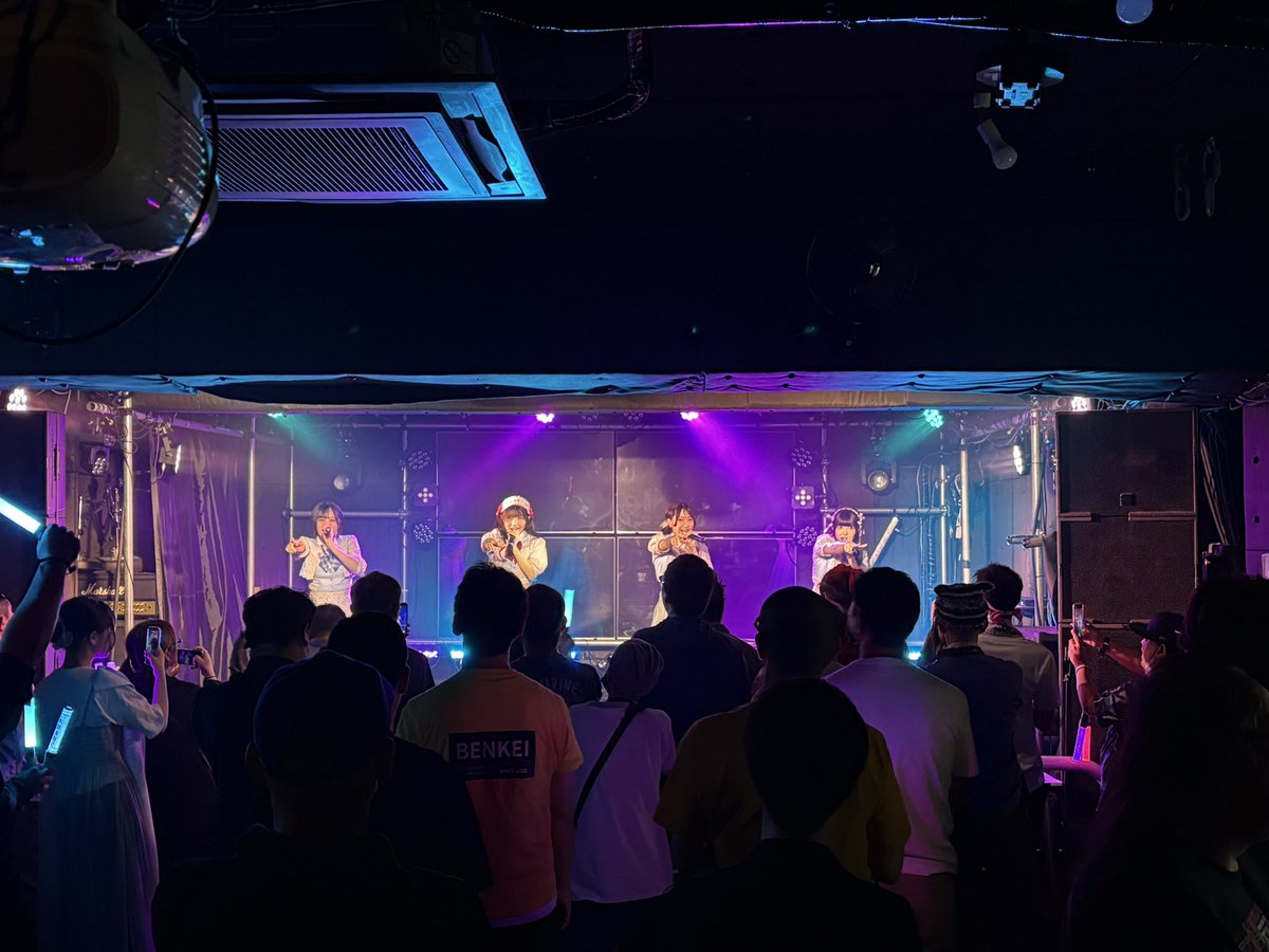 Colorpro_llc's tweet photo. &amp;youth!ライブスタート！
本日はナンバーゲートさんです！
@and_youth_ 
@chicappa_sai https://t.co/7wbsedlF8l