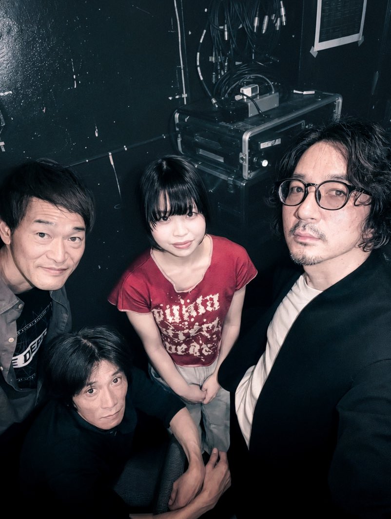uimui_official's tweet photo. 新ボーカル加入！📣

このたび、UIMUIに新たなメンバー、詩(うた)が加入しました✨

新ボーカル・詩ともどもUIMUIをよろしくお願いいたします！🌟 https://t.co/RsekCfGh38