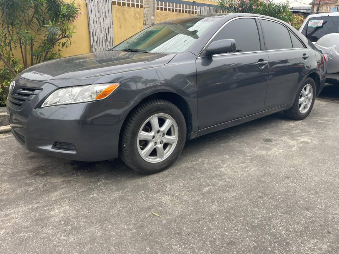 EJIWUMIJNRAUTOS's tweet photo. DISTRESS SALES ALERT 

2009 camry LE tokumbo 

Accident free

Last week entry 

Location surulere 

Price 7.750m last 

Settlement:200k

Note ..no single paint even bumper https://t.co/ZqtM9dpxIa