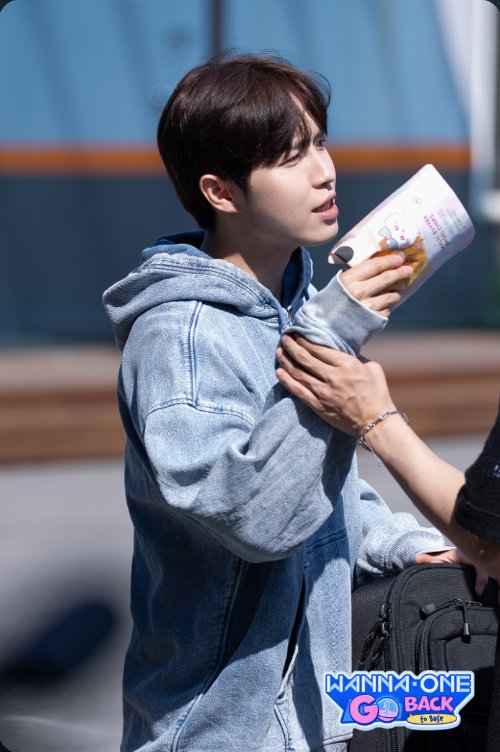 묘햄 tweet media