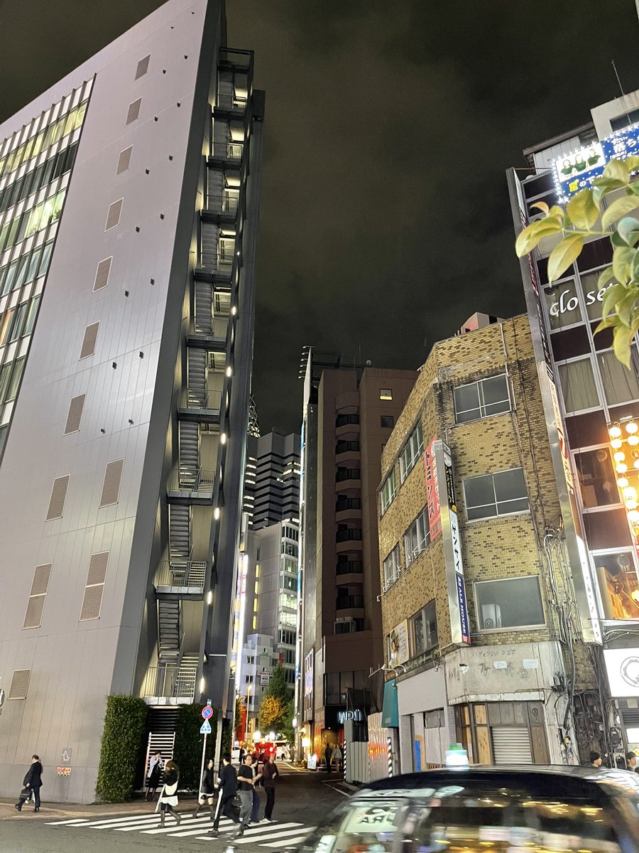 Corococo2012's tweet photo. 涼しいので徘徊します🚶 https://t.co/NcDMKZjwYj