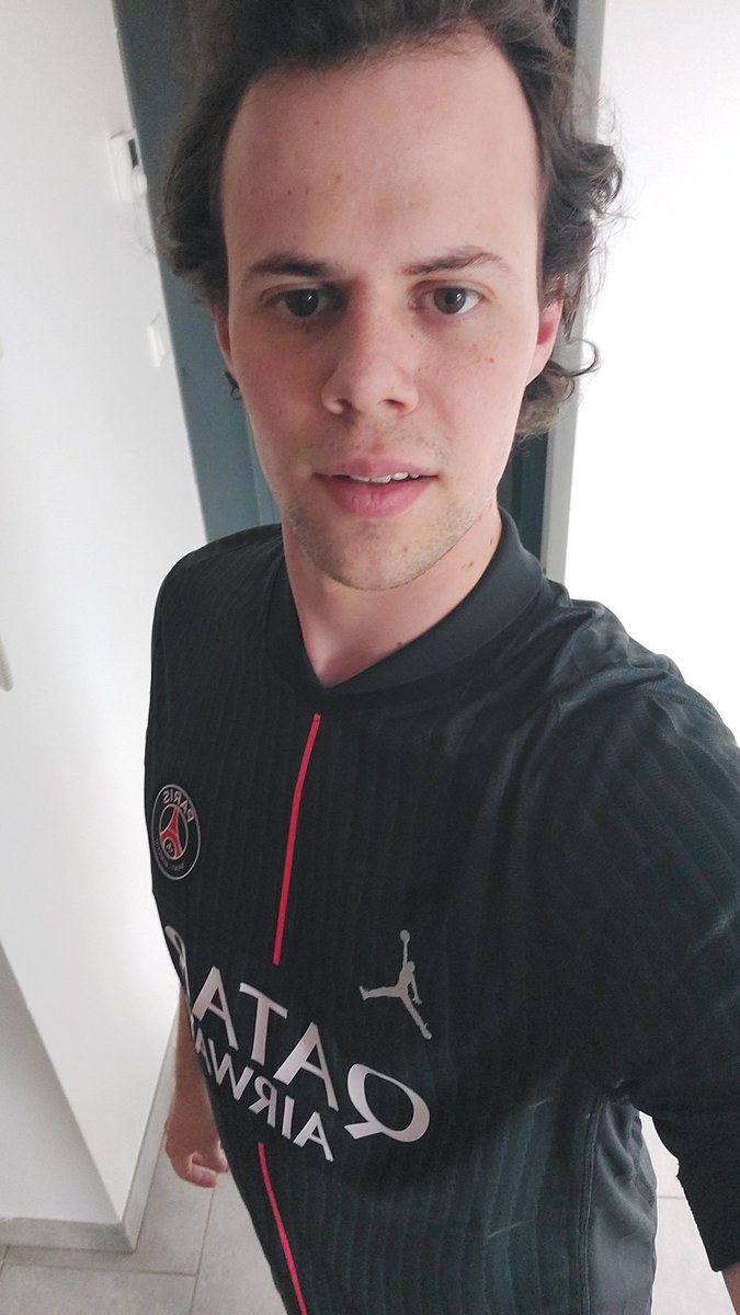max65045's tweet photo. Champions ou pas ? https://t.co/OhrUa6lECe