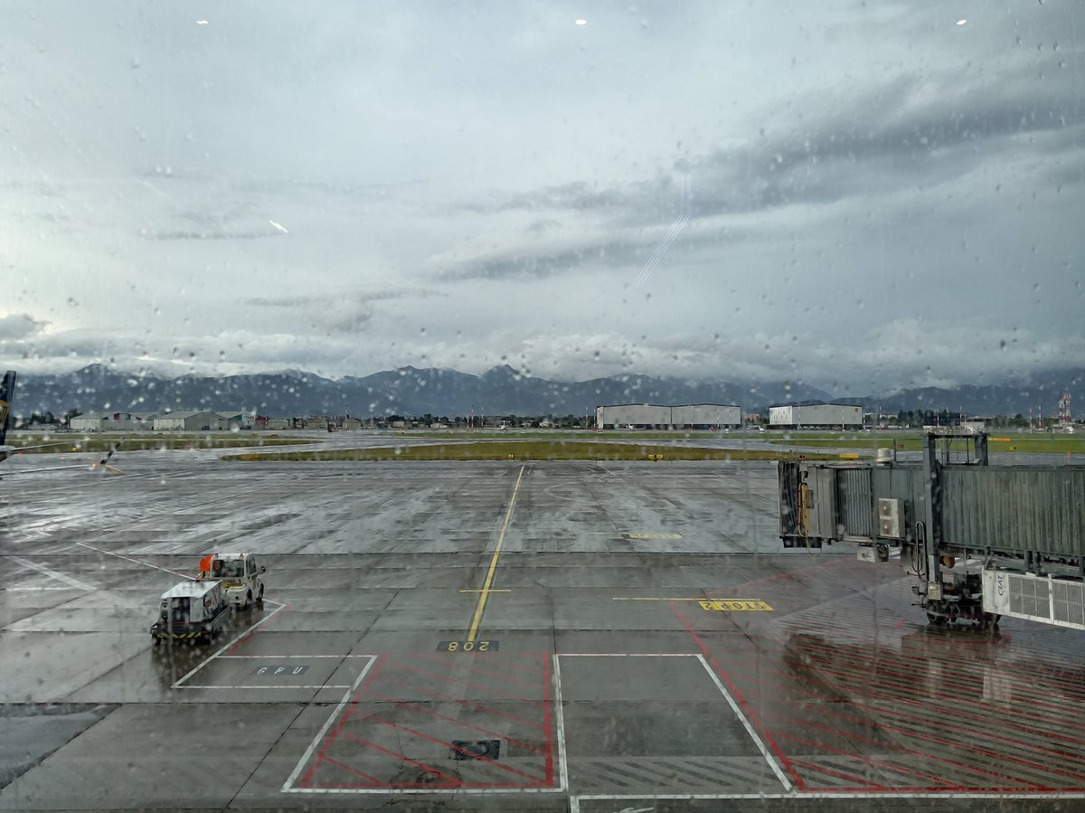 Gltchdctr's tweet photo. Back home from Milano and back to the day job. Excited though to work through a bunch of ideas I've had while away. What an inspirational and cool place. https://t.co/vyVigWPPHl