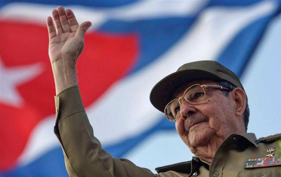 OSU_UCf's tweet photo. #Felicidades || Con motivo del cumpleaños 🥳🎂 del General de Ejército Raúl Castro Ruz, deseamos expresar nuestro más sincero reconocimiento a su destacada trayectoria revolucionaria y su entrega a la Patria 🇨🇺.

#95DeRaúl #RaúlEsRaúl #UCf #UniversidadCubana #Cienfuegos #Cuba https://t.co/6sorYx8yCx