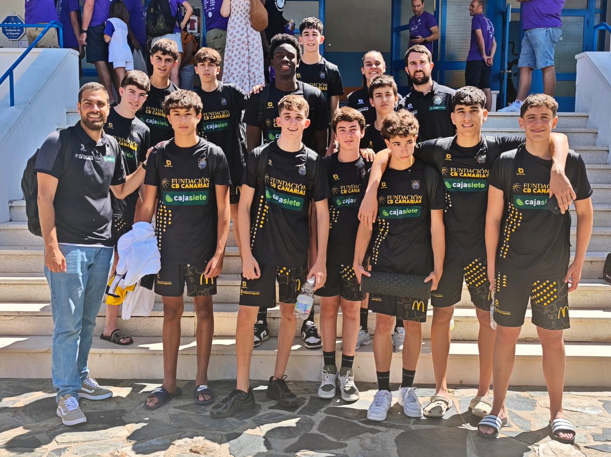 CB1939Canarias's tweet photo. BASE | Nuestro infantil @cajasiete @FundacionCBC se mete en el TOP 8 del Campeonato de España tras vencer al @CBTresCantos de Madrid, que llegaba invicto a los 1/8 de final. ¡FELICIDADES, equipazo! 👏🤩
 
✅ 86-89
🧐 Estadísticas ➡️ https://t.co/ZvAN7hf699

🗓️ Mañana, duelo de 1/4 de final 👇
🆚 @unicajaCB / @OBRADOIROCAB   
🕦 11:30 h.c
💻 Streaming ➡️ https://t.co/NoAxbjAutT
