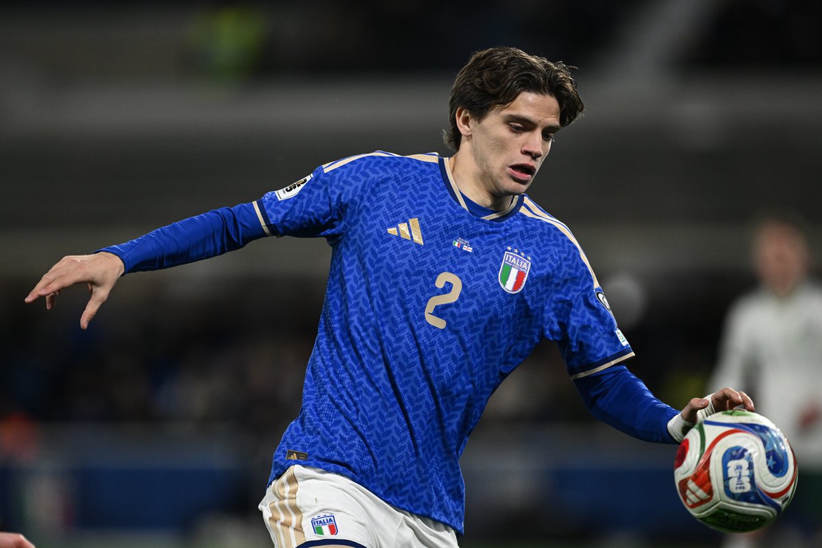 FedeNerazzurra's tweet photo. Palestra fits all the criteria loved and appreciated by everyone at Inter: young, talented and Italian

There is one name and one name only to replace Denzel Dumfries who is going to join Real Madrid: it is Marco Palestra.

He satisfies everyone because he is young, talented and Italian. That also makes him important for building the Italian core so dear to president Beppe Marotta. He is also highly appreciated by Cristian Chivu, who publicly praised him after the match against Cagliari. It remains to be seen how negotiations with Atalanta will develop.