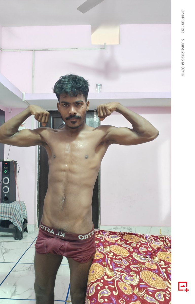 andyganuganesh_'s tweet photo. Feeling strong and showing off the results of my hard work! 💪 It's all about consistency and dedication. 💥 So proud of my progress! What are your fitness goals? 🏋️‍♂️ #FitnessJourney https://t.co/GwEEOzsVyK