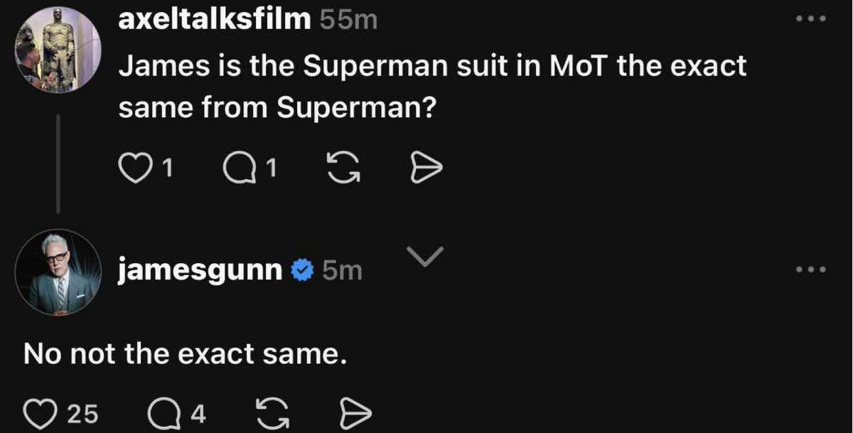 B3Geek's tweet photo. Pra quem estava duvidando:

James Gunn acaba de confirmar que o traje do Superman em MOT não é o mesmo do filme de 2025! https://t.co/MzxGAfNxJu