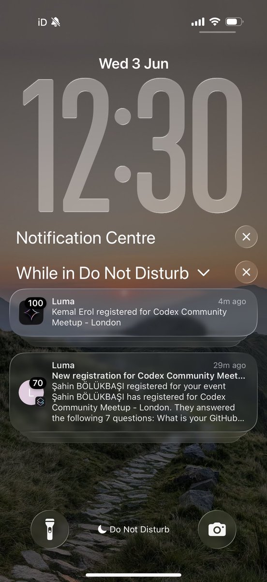 oscarfalll's tweet photo. Codex meet up next Monday! last time we gave away lots of Codex 20x plans 👀

sign up below to destroy my already dying notifications https://t.co/SrclwcluAk