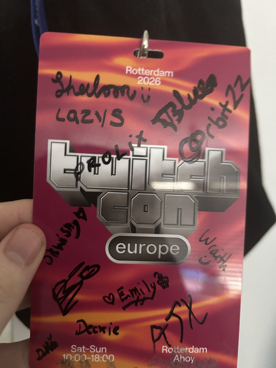 Finmin_'s tweet photo. And with that the trip is over

Genuinely going to rotterdam and twitchcon has been the thing i look forward to most in the year and it never fails to make me smile :)

If you said hello, signed my badge and or gave me a gift, thank you so much :)

Until next year o7 https://t.co/3OL714onPZ